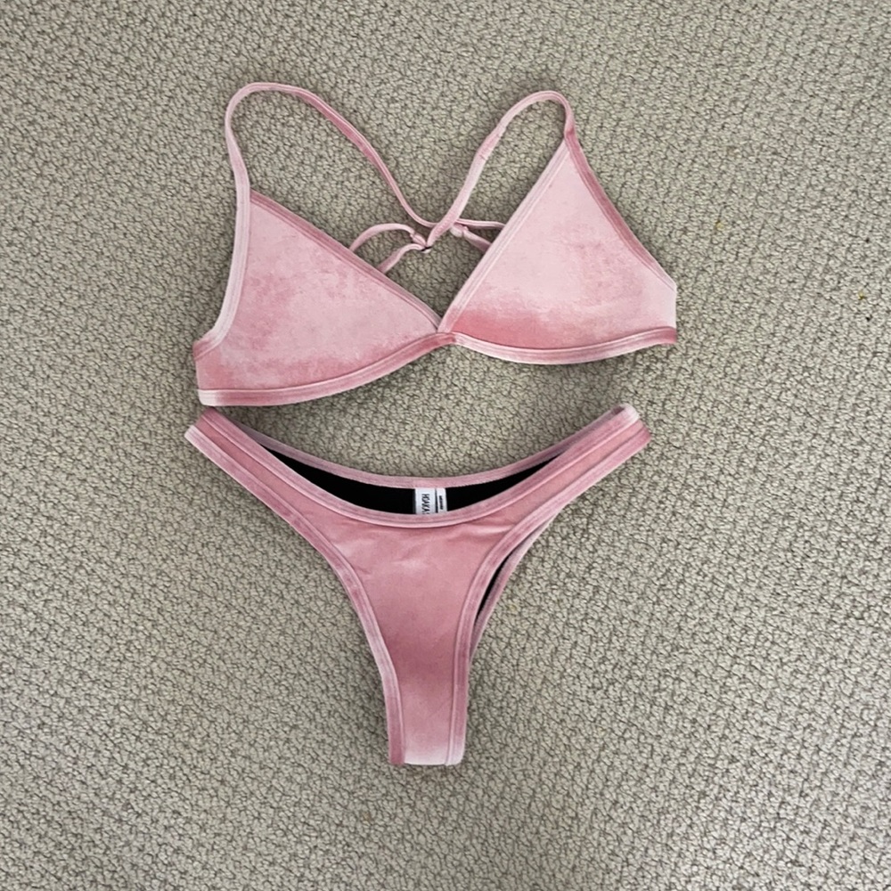 HOAKA swimwear Pink Velvet Bikini Set